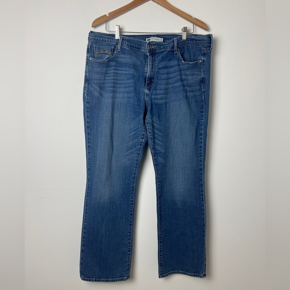 Levi's 505 Women's Straight Leg Legacy Embroidered Pocket Cotton Stretch 34x32 - Picture 1 of 11